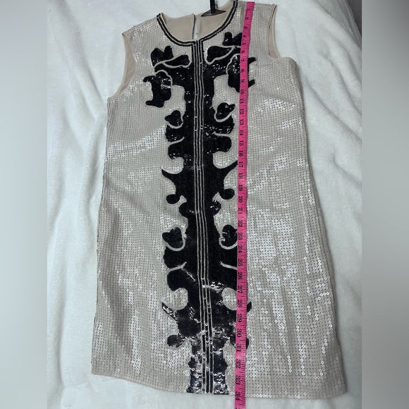 BCBG MaxAzria NWT Beige and Black Sequin Dress Size S - Picture 8 of 9